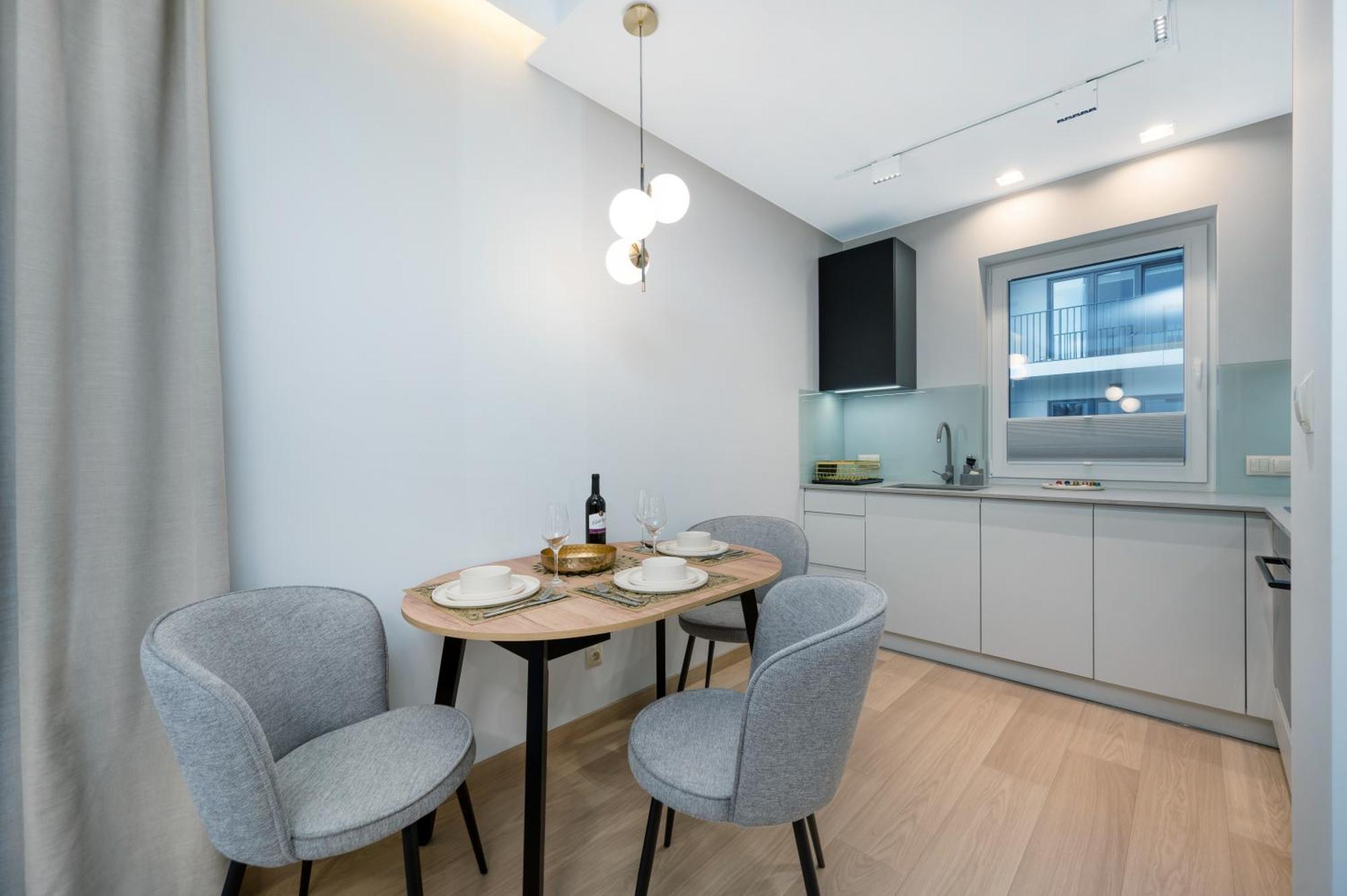 Apartament Prestige - 64m2, Parking, Office - By Rentujemy