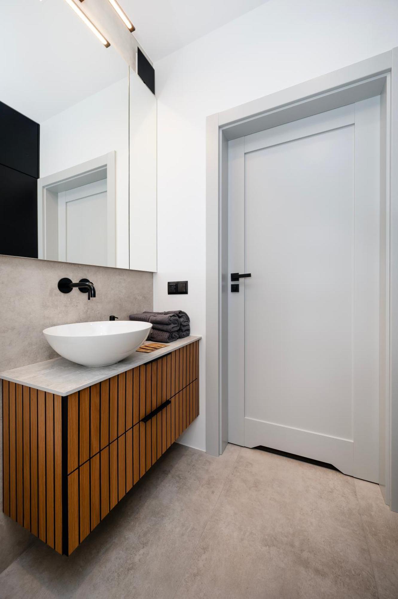 Apartament Prestige - 64m2, Parking, Office - By Rentujemy